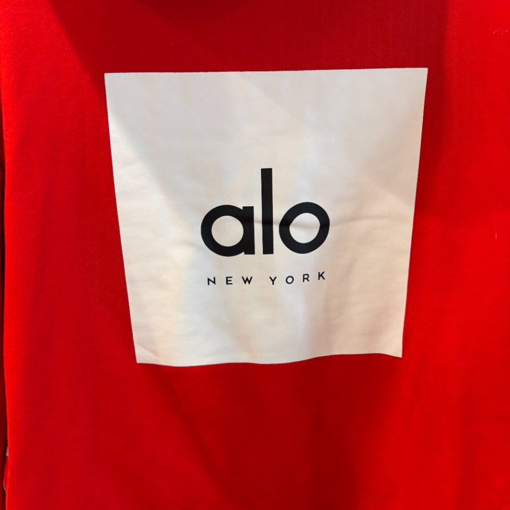 Women's Alo Red Logo Hoodie - Picture 4 of 4